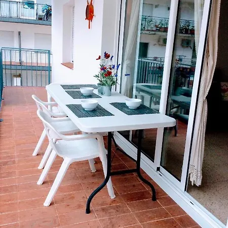 Aquarium. 150 Metros Playa. Appartamento Roses