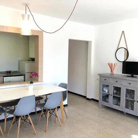 Aquarium. 150 Metros Playa. Apartamento *