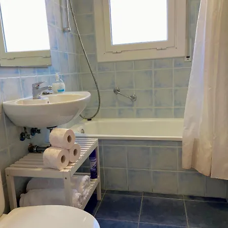 Aquarium. 150 Metros Playa. Appartement Roses